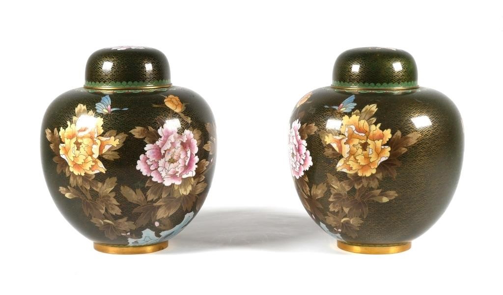 Appraisal: Pair of Chinese cloisonne ginger jars Each jar has a