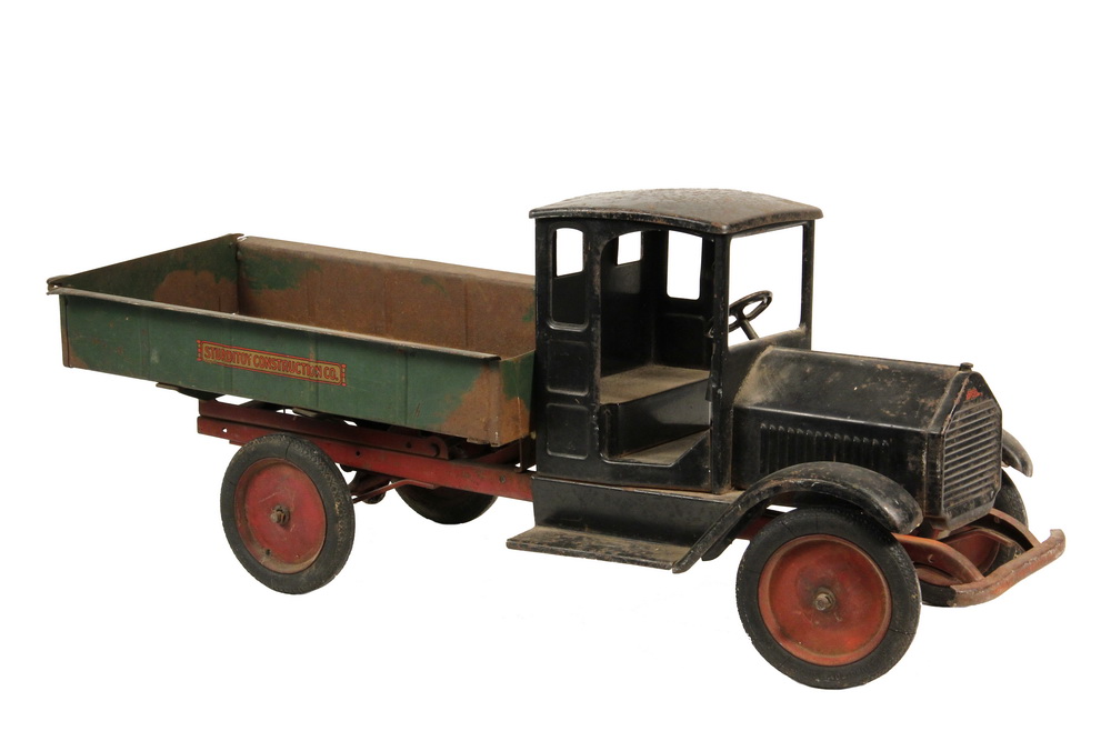 Appraisal: TOY TRUCK - Pressed Steel Toy Dumptruck by Sturditoy circa