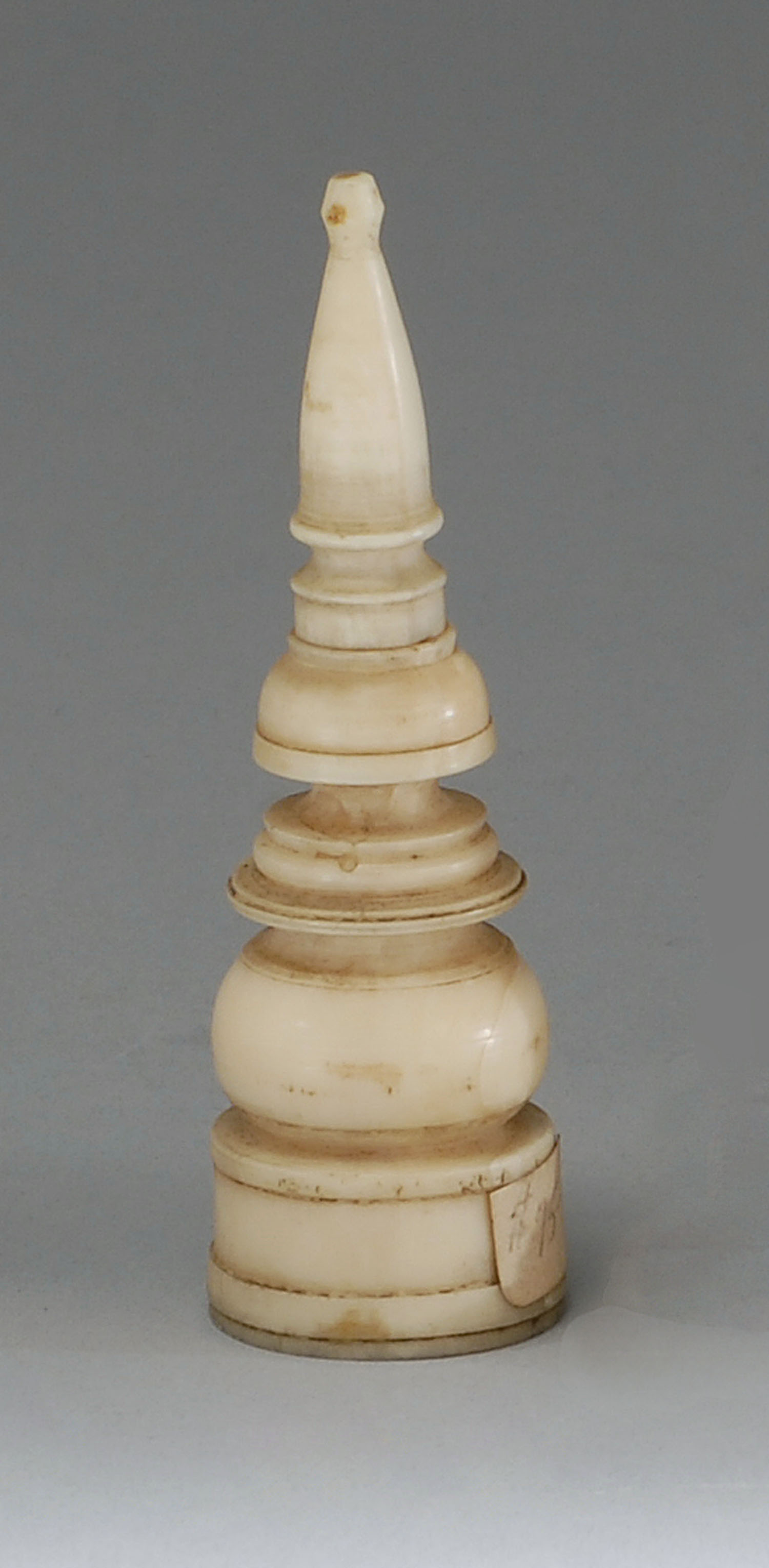 Appraisal: TURNED WALRUS IVORY PICKWICK th CenturyNot available for international delivery