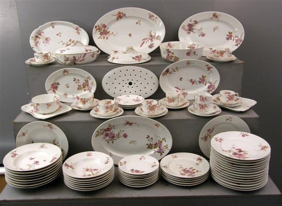 Appraisal: Extensive Haviland Co Limoges dinner service decorated with a floral