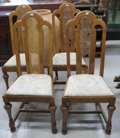 Appraisal: A SET OF FOUR OAK DINING CHAIRS William and Mary