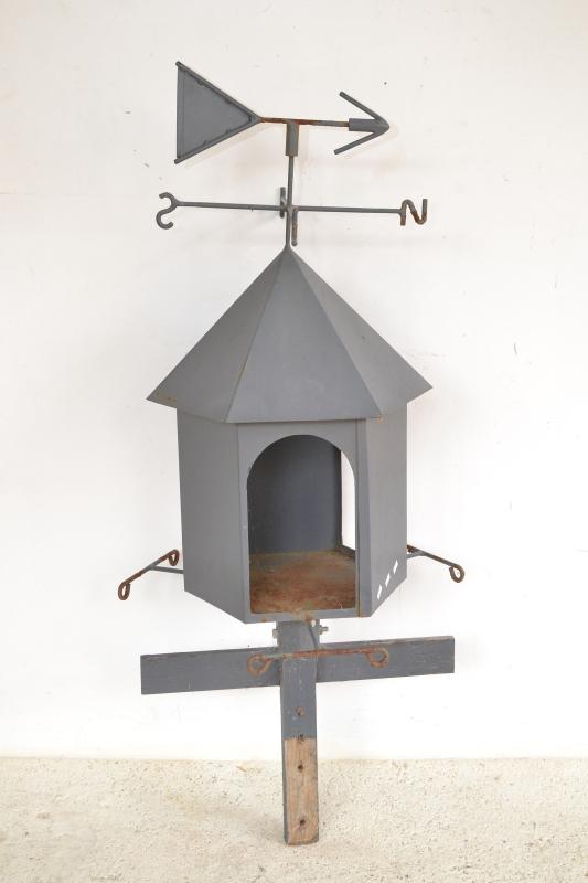 Appraisal: A STEEL WEATHERVANE BIRDHOUSE A STEEL WEATHERVANE BIRDHOUSE