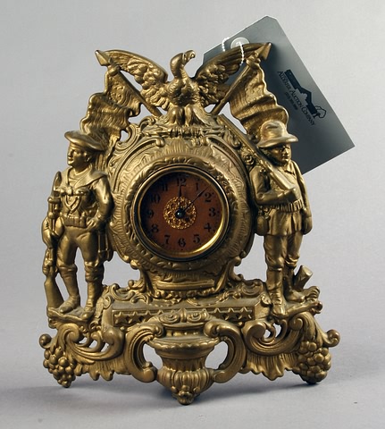 Appraisal: Warner Type Army and Navy model clock period recast without