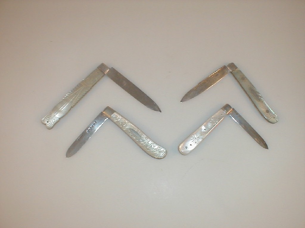 Appraisal: Four Victorian and later silver bladed folding knives with mother-of-pearl