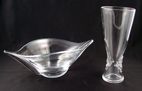 Appraisal: PIECE GROUP STEUBEN CRYSTAL To include Large bowl note scratches