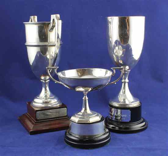 Appraisal: A 's silver two handled trophy cup of vase form