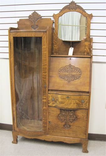 Appraisal: LATE VICTORIAN OAK SECRETARY BOOKCASE American c the left half