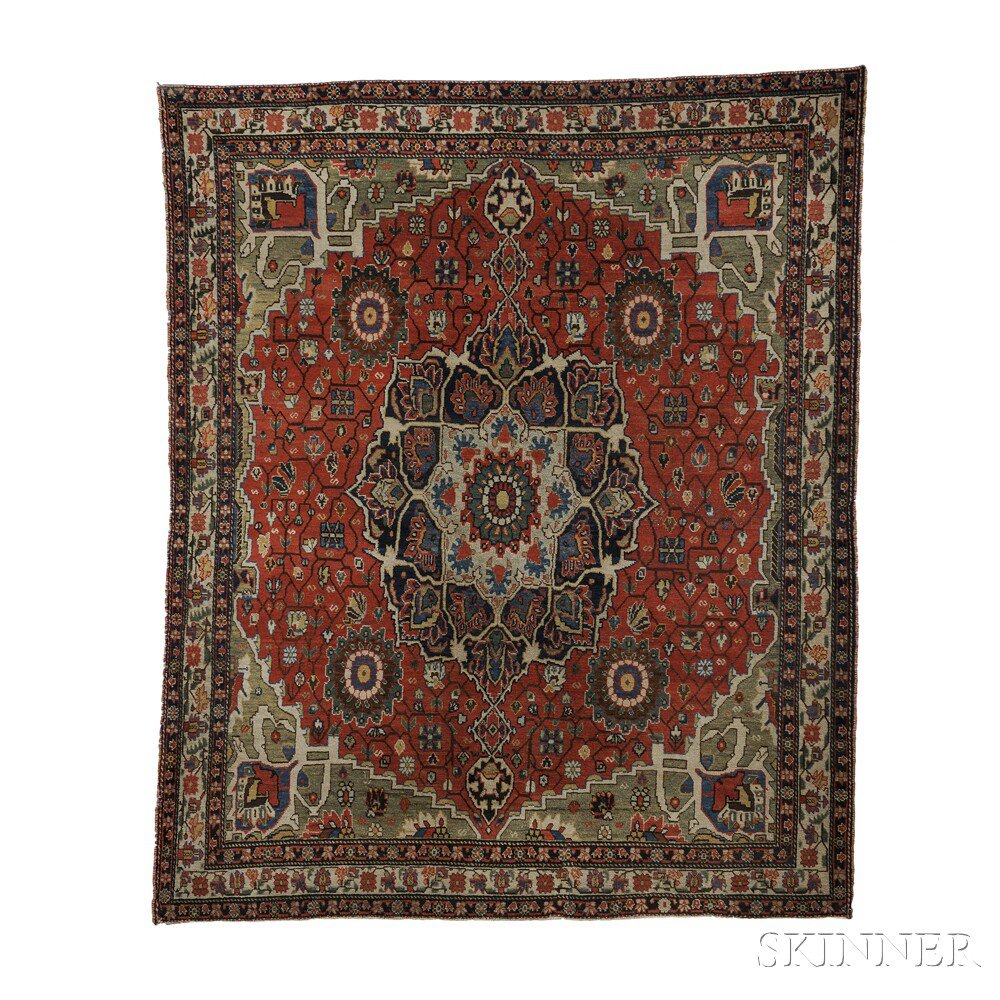 Appraisal: Northwest Persian Rug late th century the lobed and pendanted