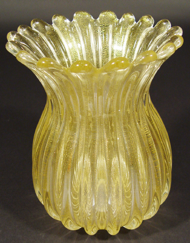 Appraisal: Murano fluted glass vase with gilt inclusions cm high