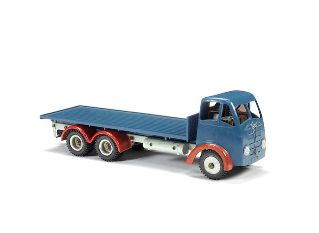 Appraisal: Shackleton Foden FG -wheel lorry Blue with red wings with