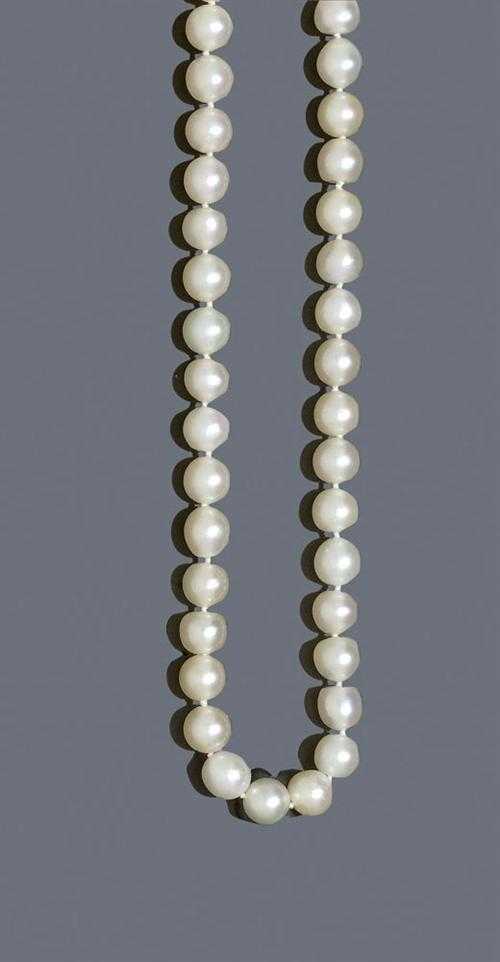 Appraisal: NATURAL PEARL AND DIAMOND SAUTOIR ca Fastener in platinum and