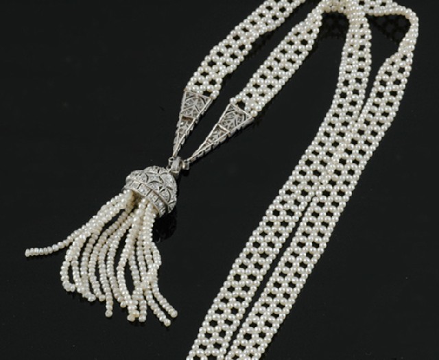 Appraisal: An Antique seed pearl and diamond sautoir The finely woven