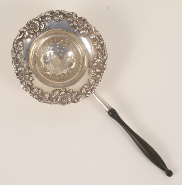 Appraisal: Nouveau sterling silver tea strainer Lebkuecher Co A trail of