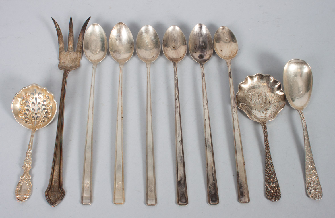 Appraisal: Ten assorted sterling silver flatware pieces including Stieff sugar spoon