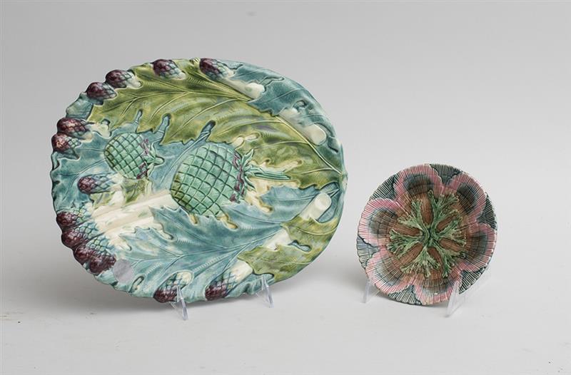 Appraisal: MODERN MAJOLICA ASPARAGUS PLATTER AND AN ETRUSCAN MAJOLICA DISH The