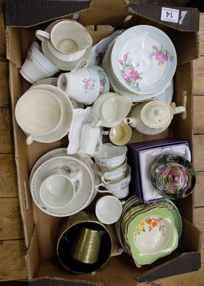 Appraisal: A collection of various pottery to include Rosina floral tea