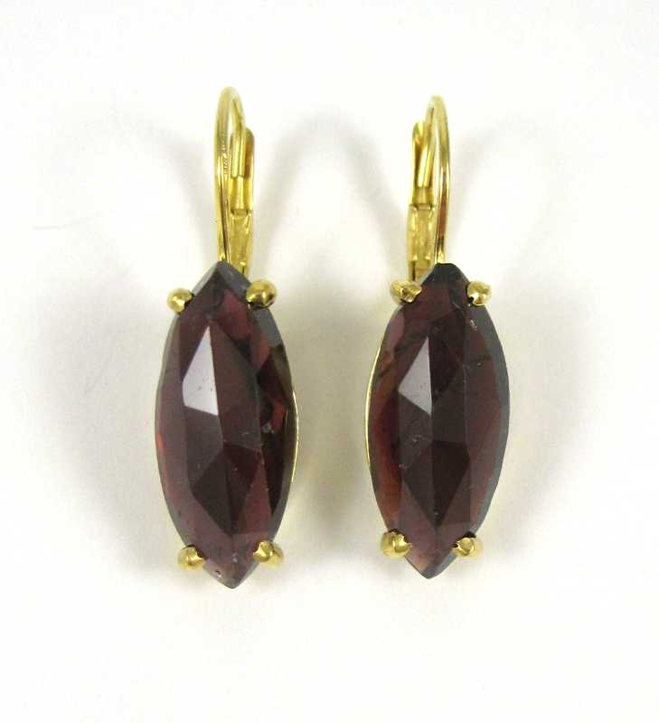 Appraisal: PAIR OF GARNET AND YELLOW GOLD EARRINGS each k gold