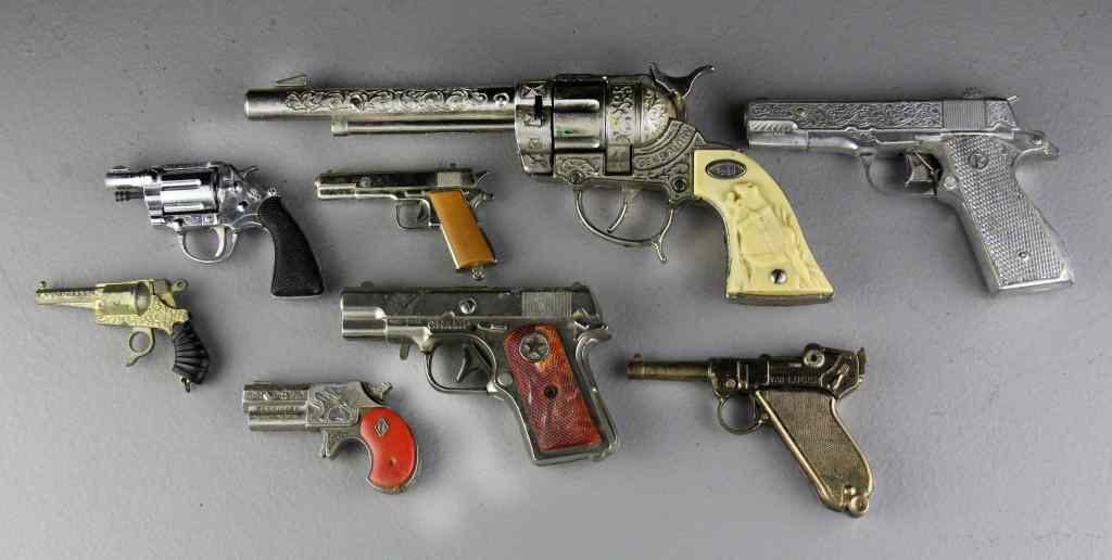 Appraisal: Antique Toy GunsTo include guns of various sizes the largest