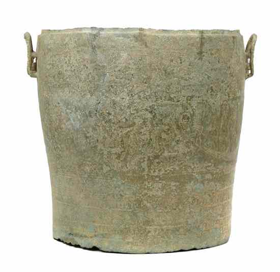 Appraisal: A Chinese Archaic Bronze Vessel Dong Son culture of cylindrical