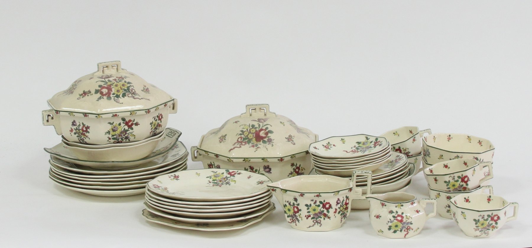 Appraisal: A Royal Doulton Old Leeds Spays pattern dinner service of