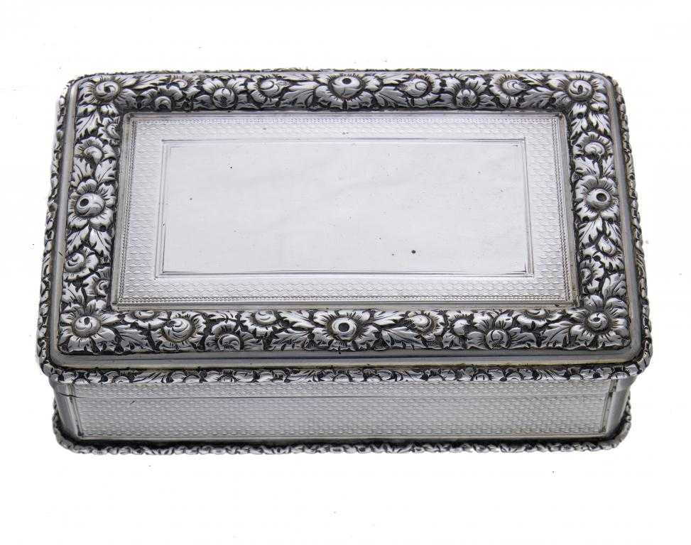 Appraisal: A VICTORIAN SILVER SNUFF BOX engine turned in panels the