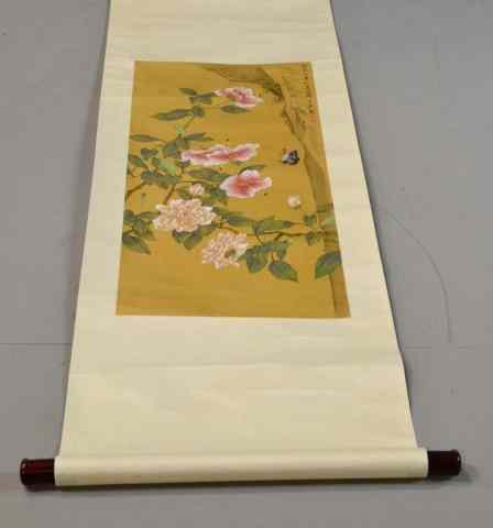 Appraisal: CHINESE WATERCOLOR SCROLL PAINTINGFinely painted on silk to depict butterfly