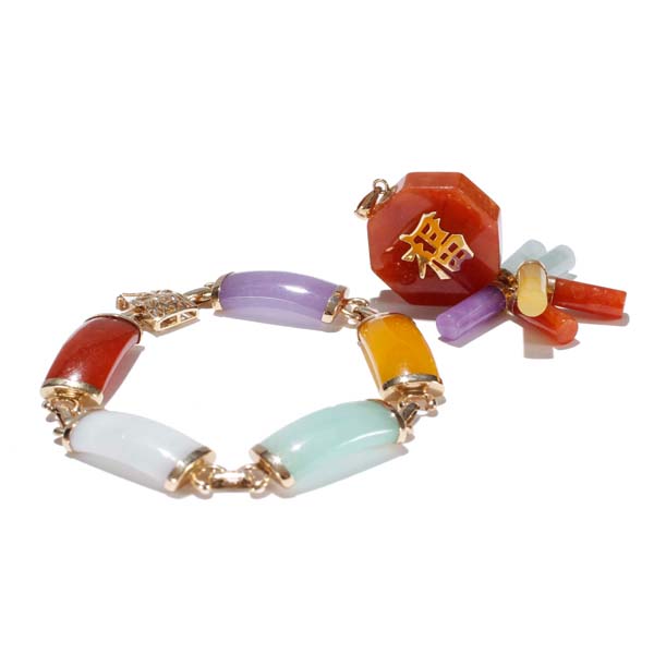 Appraisal: Gold K multi color polished Chinese jade bracelet and pendant