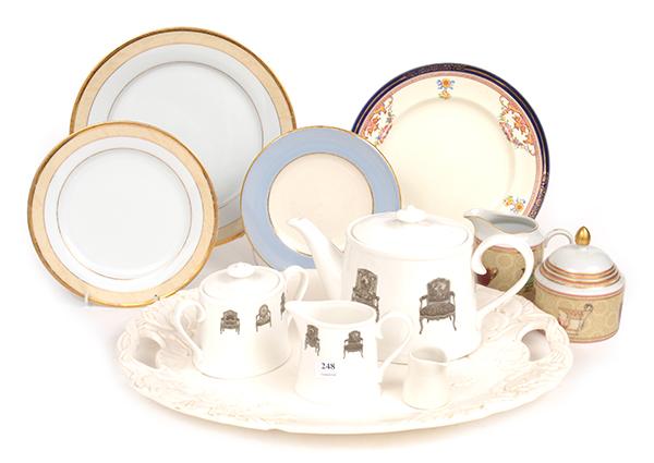 Appraisal: A LARGE COLLECTION OF KITCHEN WARES INCLUDING CROCKERY LOXLEY CHINA