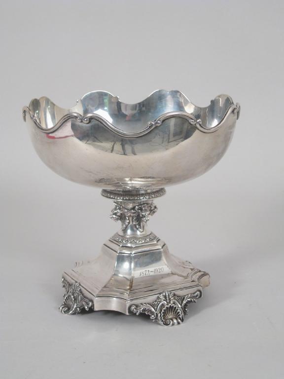 Appraisal: A George V silver rose Bowl with shaped rim on