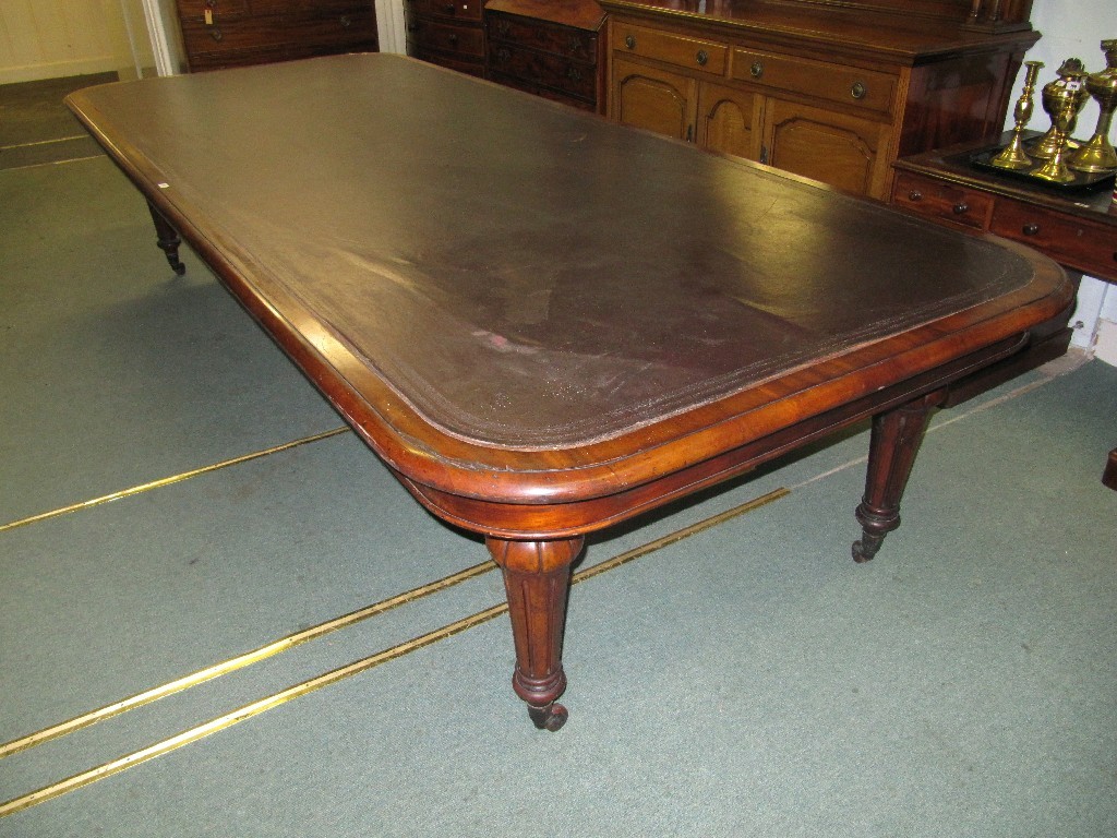 Appraisal: Victorian mahogany boardroom library table with leather insert on fluted