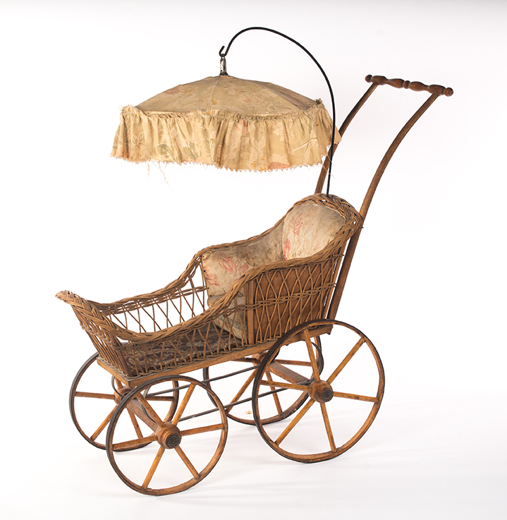 Appraisal: DOLL-SIZED BUGGY CARRIAGE American late th-early th century Wicker carriage