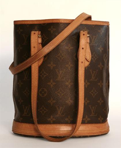 Appraisal: Louis Vuitton Monogram Canvas Petite Bucket purse Signature monogram canvas