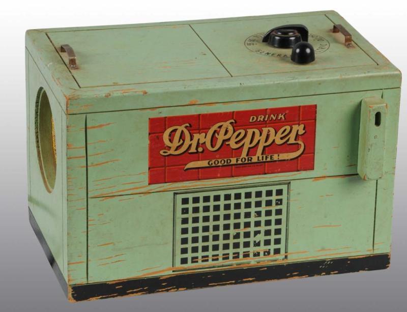 Appraisal: Wooden Dr Pepper Radio Description In shape of soda cooler