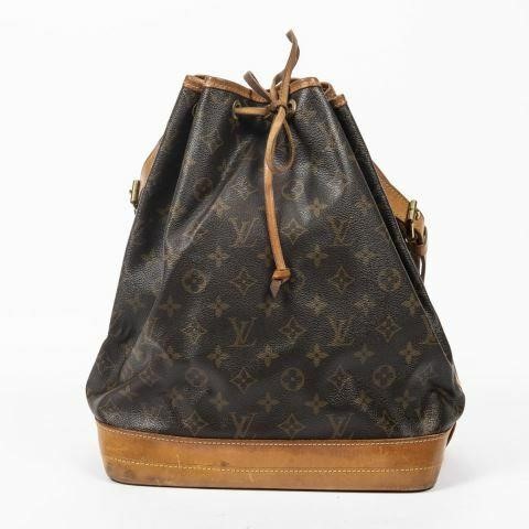 Appraisal: Louis Vuitton Noe GM bucket bag in monogram coated canvas