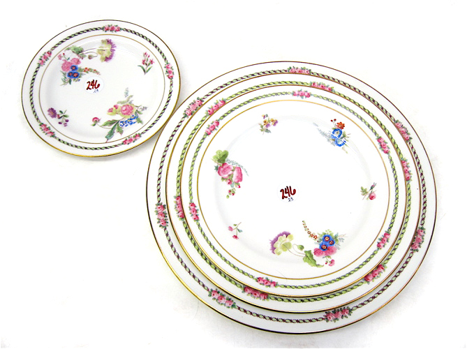 Appraisal: SPODE CHINA SET twenty-three pieces pattern R with floral design