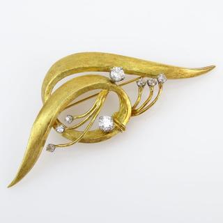 Appraisal: Vintage Karat Yellow Gold and Eight Diamond Brooch Vintage Karat