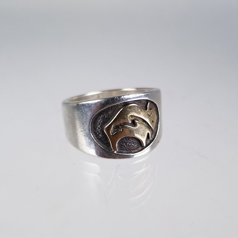 Appraisal: K Gold Buffalo Style Ring K Gold Buffalo Style Ring