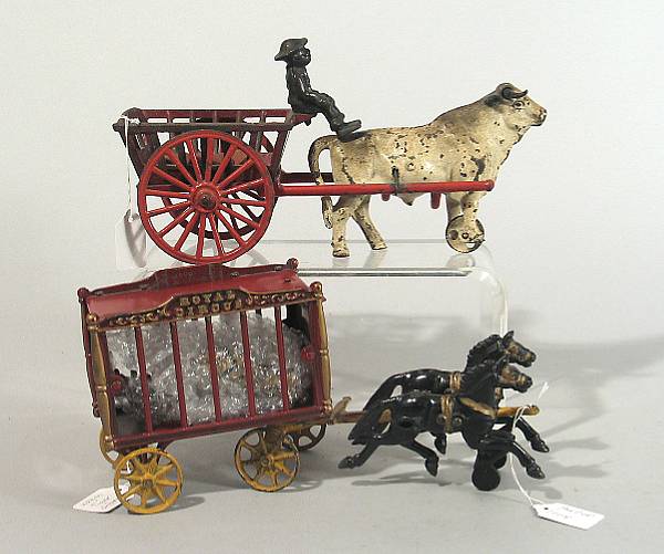 Appraisal: Cast iron Wagons Lot features important Royal Circus wagon with