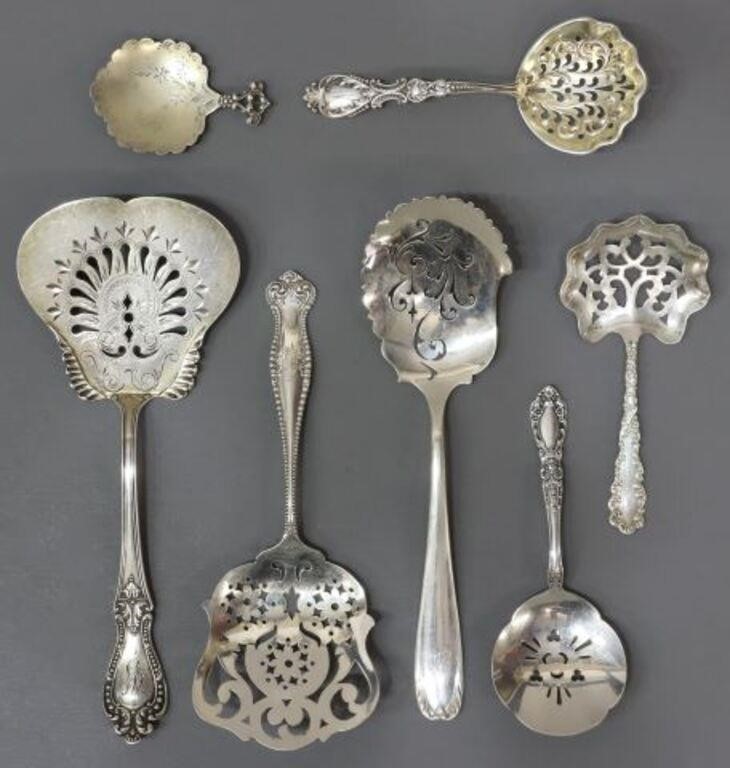 Appraisal: lot of American sterling silver pierced servers and spoons highlights