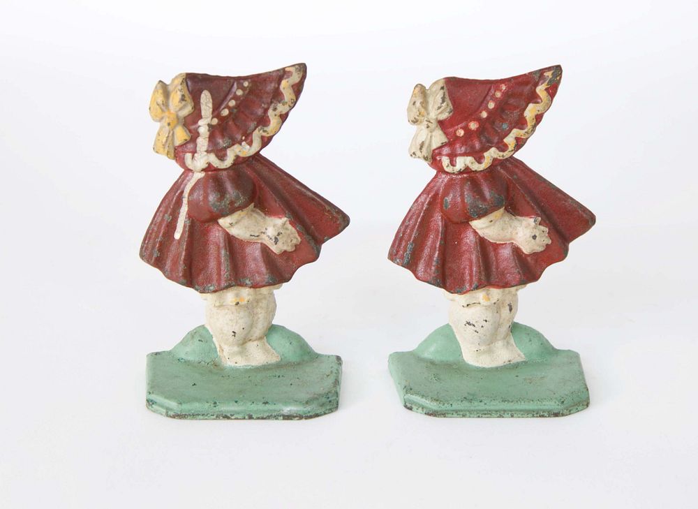 Appraisal: Pair of Sun Bonnet Sue Painted Cast Iron Bookends Pair