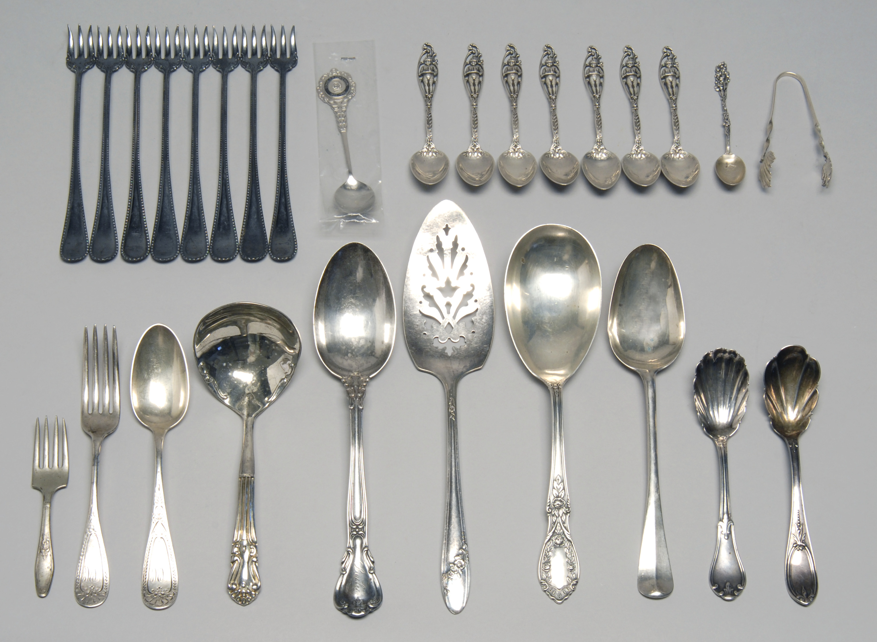 Appraisal: ASSORTED AMERICAN SILVER AND SILVER PLATED FLATWARE Sterling silver unless