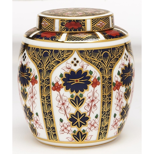 Appraisal: A Royal Crown Derby Imari pattern ginger jar and cover