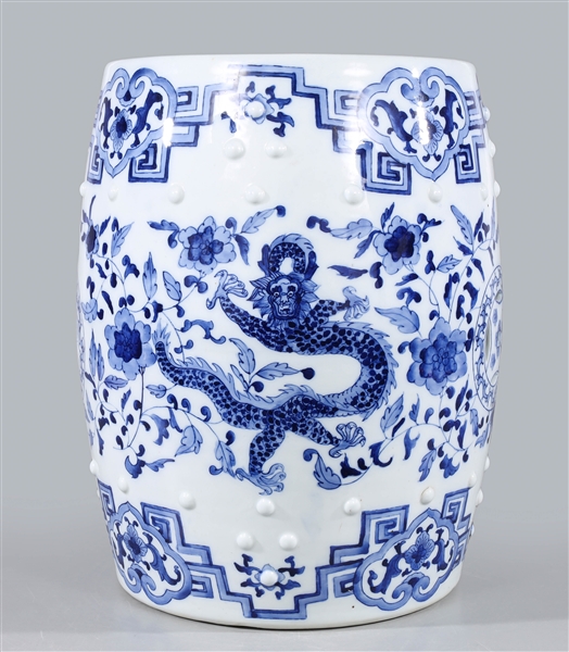 Appraisal: Chinese blue and white porcelain garden seat decorated with dragon