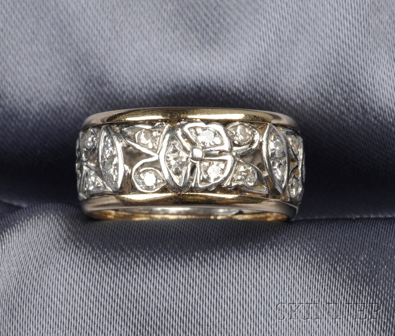 Appraisal: kt Gold and Platinum Band set with single-cut diamond melee