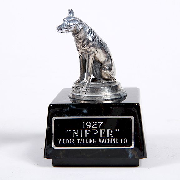 Appraisal: Nipper Hood Ornament - A x Nipper Victor Talking Machine