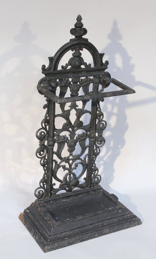 Appraisal: A late thC cast iron umbrella stand with a shaped