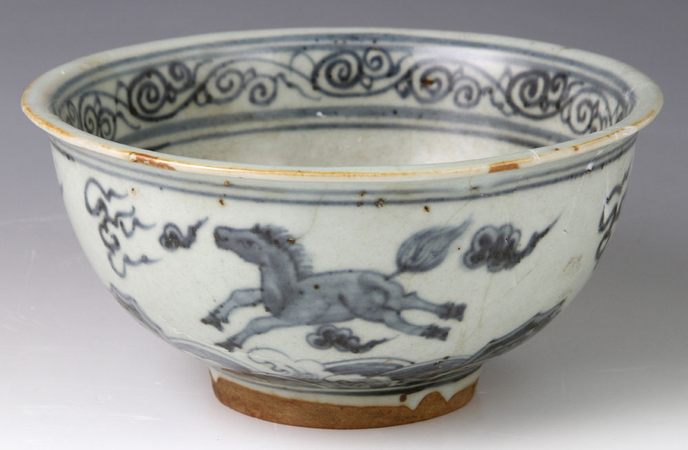 Appraisal: - Chinese Qing Dynasty Porcelain Bowl Blue and white bowl