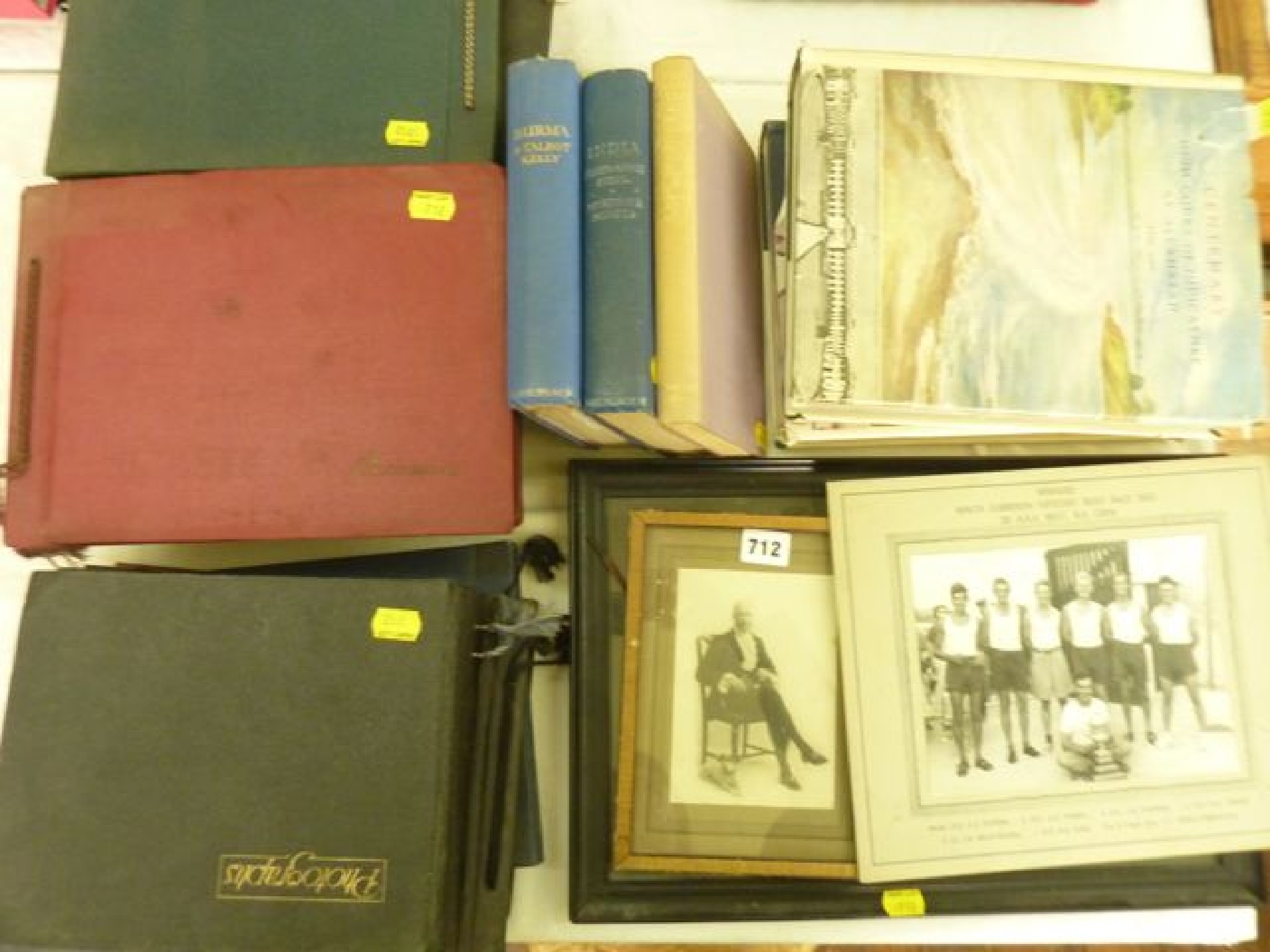 Appraisal: An extensive collection of photograph albums relating to worldwide travel