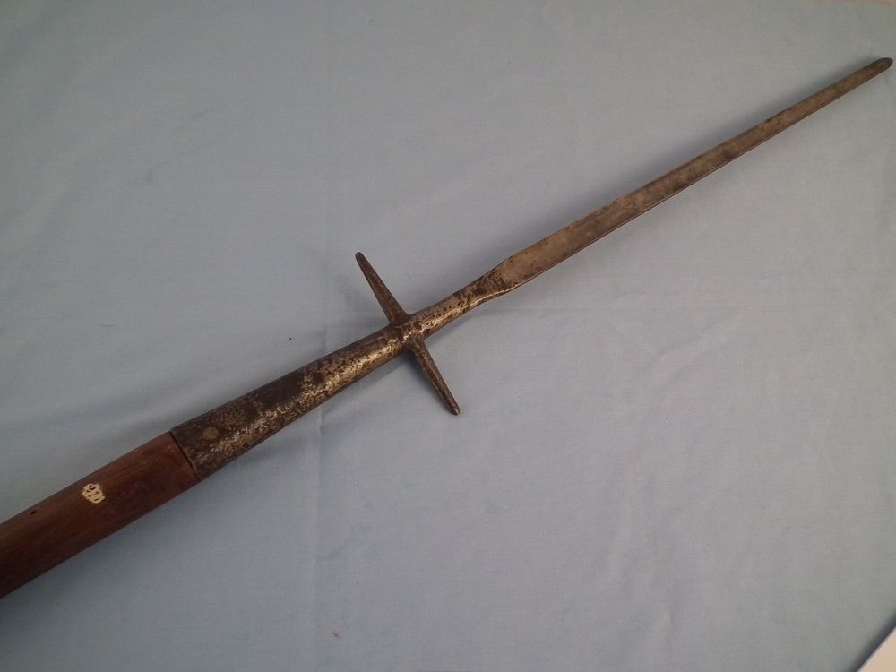 Appraisal: CONFEDERATE BAYONET PIKE Rare Civil War Confederate bayonet pike with