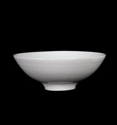 Appraisal: Edmund de Waal British born a porcelain circular bowl with